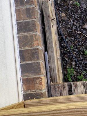 Stairs pulling away from house