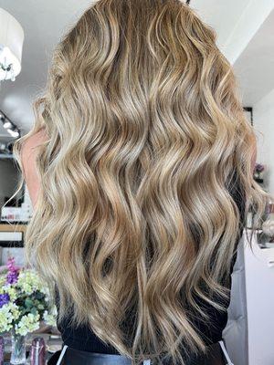 Blonde balayage