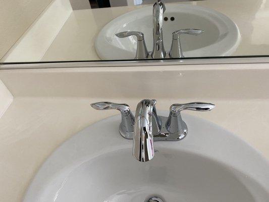 Sink and mirror