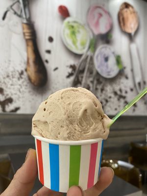 Small Hazelnut gelato