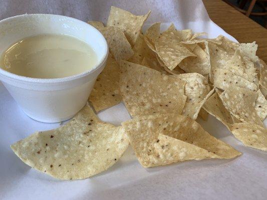 Chips and queso