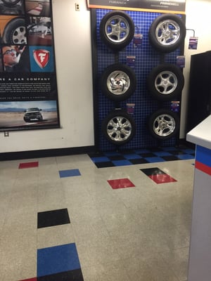 Tire Wall