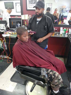 Big baby and his favorite barber Gill getting my man together!!