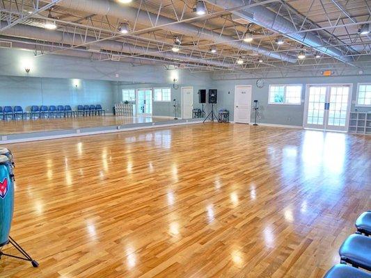 Spacious Dance Floor