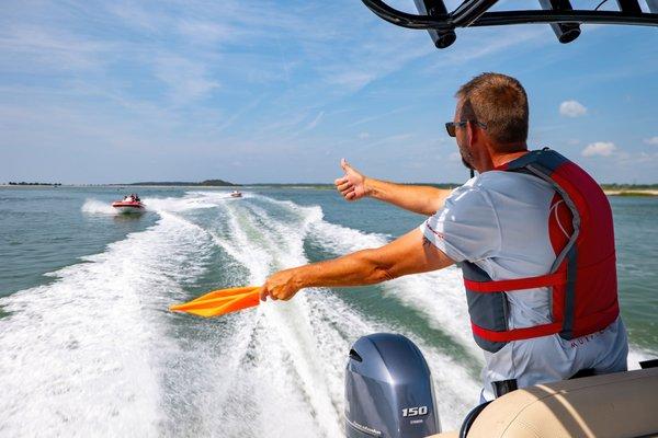 Thumbs up from the Seakart crew! Follow our guides, as your cruise the waterways in style!