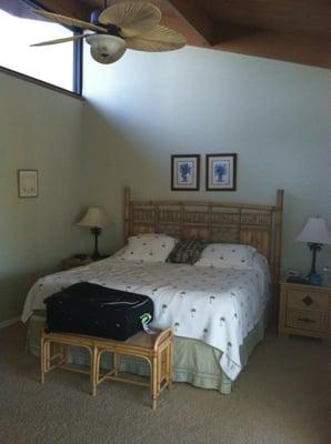 Master bedroom had its own bathroom, two closets, TV, and separate door to the lanai.