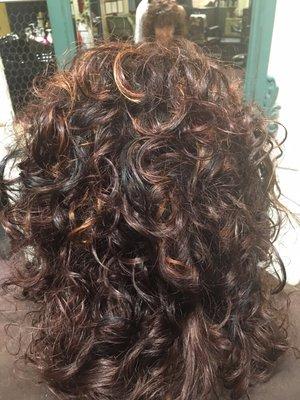 Caramel hilights and perfectly layered curls