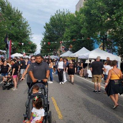 Taylor Street invaded by Chicago's Festa Italiana 2022 by O-Shows