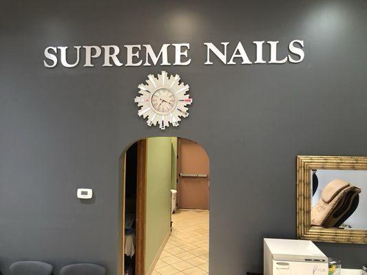 Supreme Nails Salon