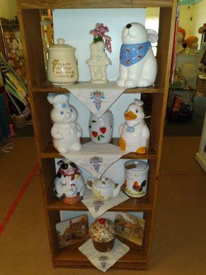 Cookie jar display.