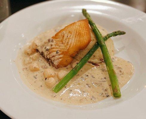 Halibut Entrée with Scallops Sauce $35