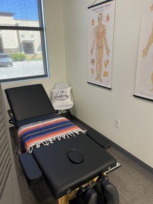 Dr. Jensen co-treats Chiro-care with Acu-Wellness to accelerate the healing process.