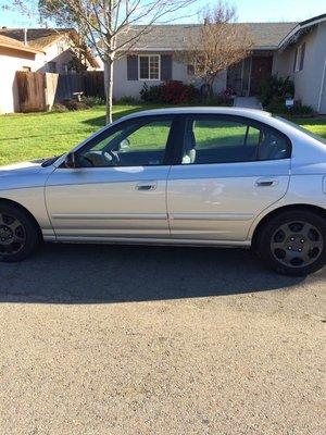 This is my 2001 Elantra.  Thanks to Bobby Grayson, it looks better than it did when it was new.  If you need body and paint work, call him!