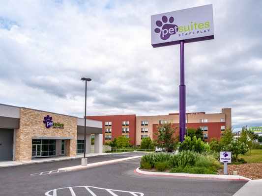 PetSuites San Antonio Airport