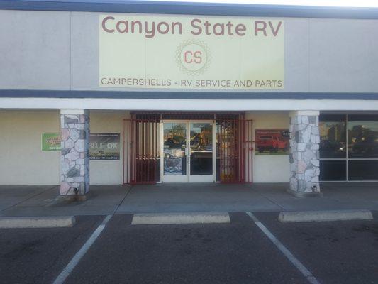 Canyon State RV and Campershells Entrance