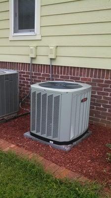 2 ton Trane Heat Pump