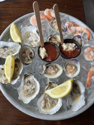 Friday Raw Bar $1 oysters, $1 little necks, $1 shrimp