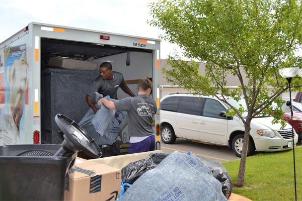 Bell-Movers-Coralville-IA-Movers