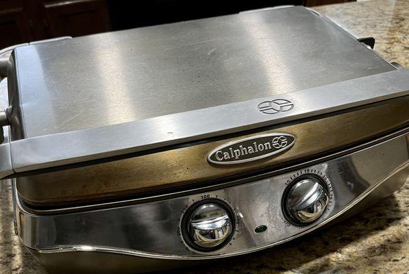 Electric griddle