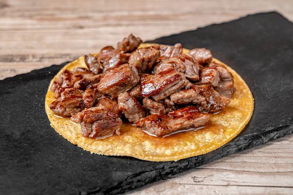 Taco Arrachera - Beef fajita our way