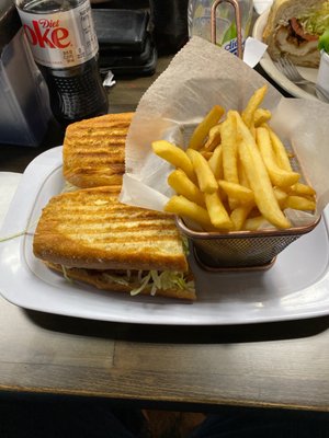 O'Brian Chicken cutlet panini