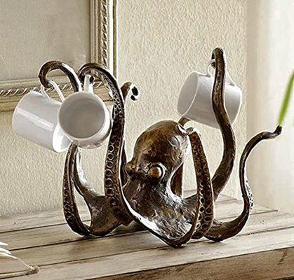 Octopus cups