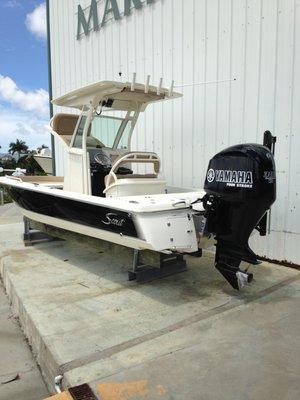 Boat service and cleaning on location