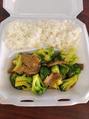 Beef and Broccoli with White rice