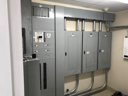 Commercial Distribution Panels