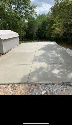 Building a Workshop - we got you covered on the slab! Also specialize in driveways, parking pads, extensions, patios, sidewalks...