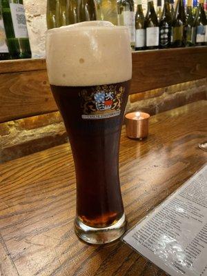 Dunkelweissen beer