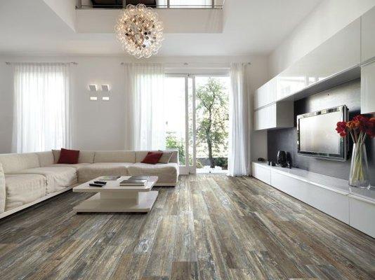 Wood Look Porcelain Tiles!