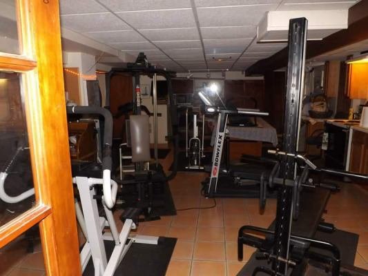 We have gym equipment for your exercising needs