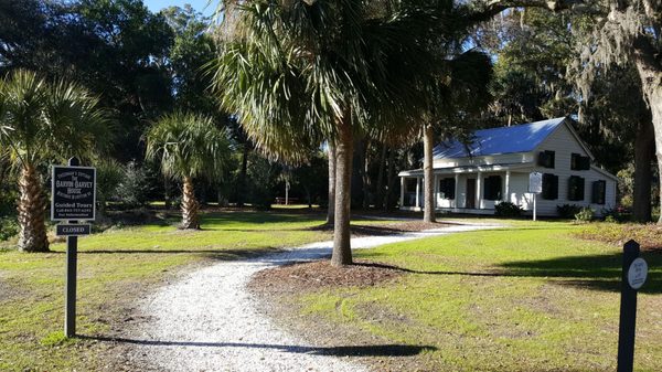 View of Garvey - Garvin House