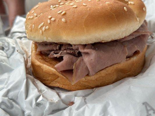 Classic Roast Beef Sandwich