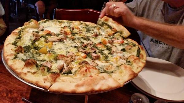 Chicken Pesto pizza