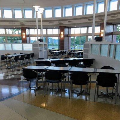 Food court seating