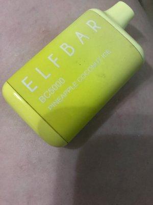 ELFBAR Pineapple Coconut Ice disposable rechargeable vape (5000 puffs)