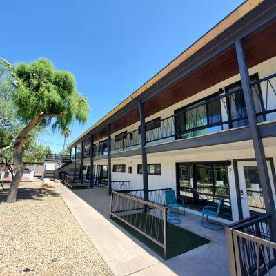 326 Earll Apartments in Phoenix, Arizona