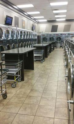 Laundromat photos