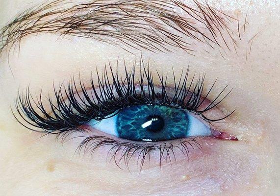 Eye lash extensions