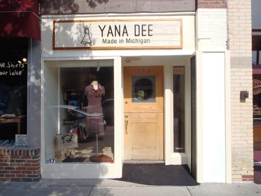 Yana Dee storefront in downtown Traverse City