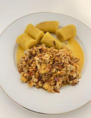 Boiled plantain and egg sauce