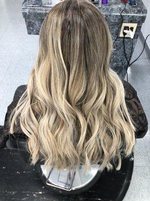 Balayage, tone, and waves by Neomi.