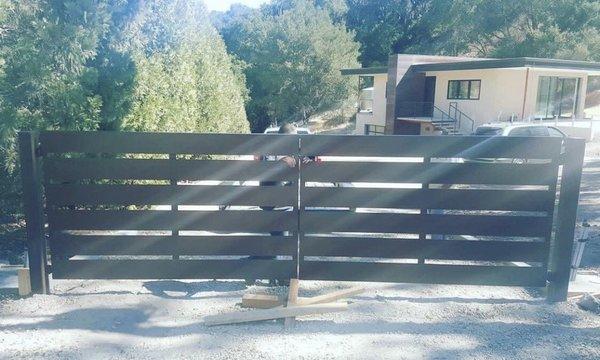 New dual gate installation by Electric Gate Repair