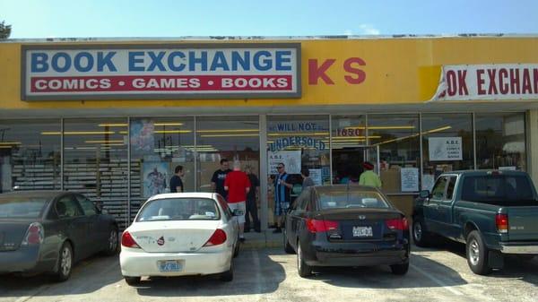 Store front for Augusta Book Exchange.