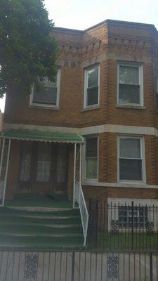 4448 W. Fulton, Chicago IL Duplex For Sale $120,000.  Call Andrew for An Appointment 1-630-426-9850