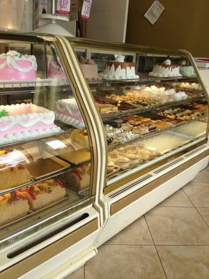 Chikas Latin Bakery