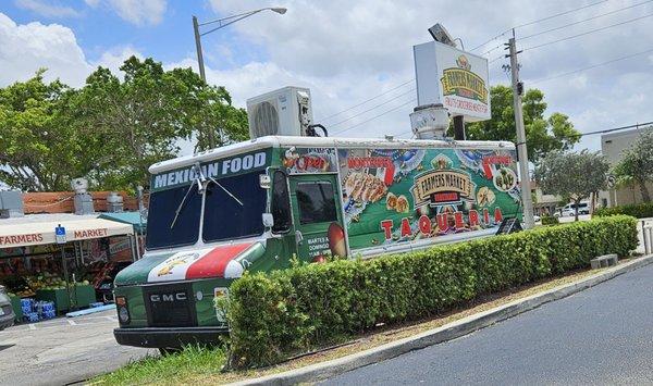 Food truck