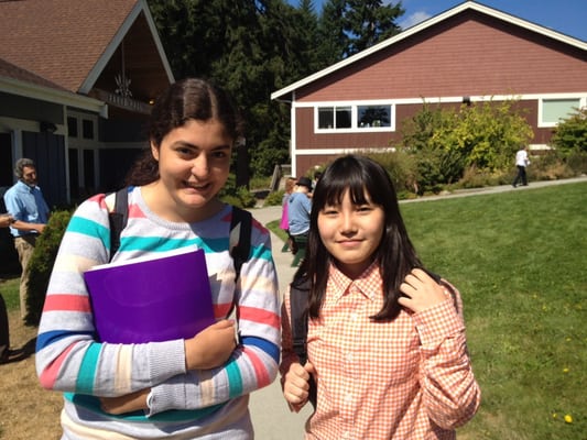 Upper School students in front of WSA's Parke Hall